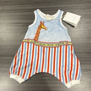 NWT 0-3 month romper GUCCI